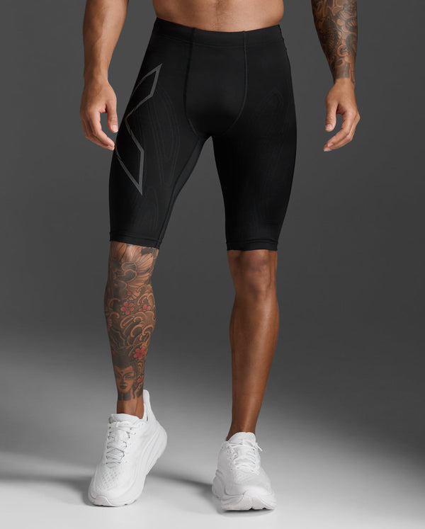 LIGHT SPEED COMPRESSION SHORTS