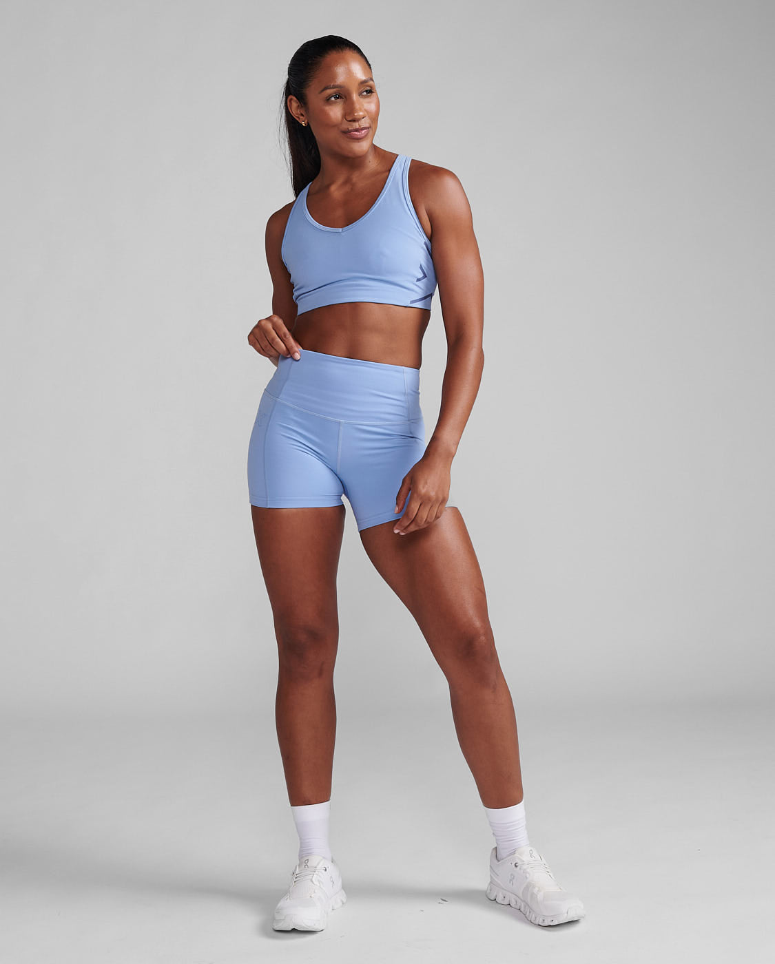 Form Hi-Rise Compression Shorts Naisten – 2XU
