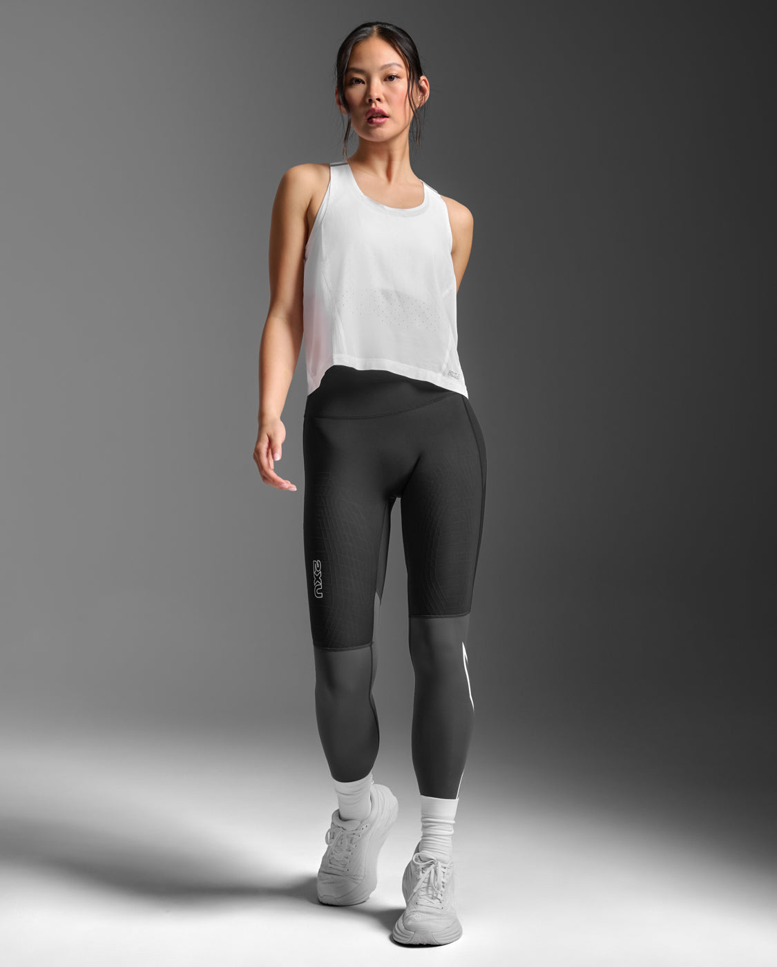 Light Speed React Crop Singlet, White/Silver Reflective