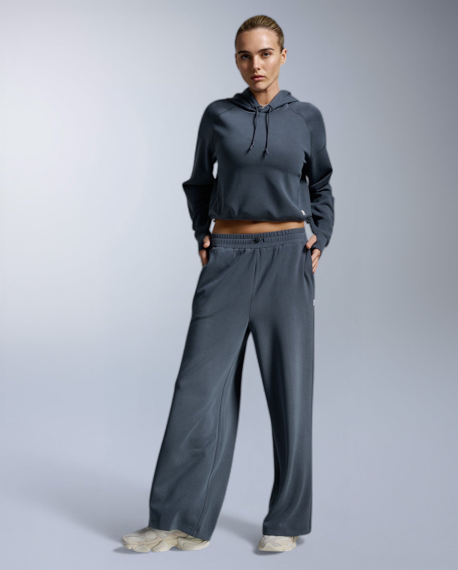 Wonderluxe Sand Washed Cropped Hoodie, India Ink/White