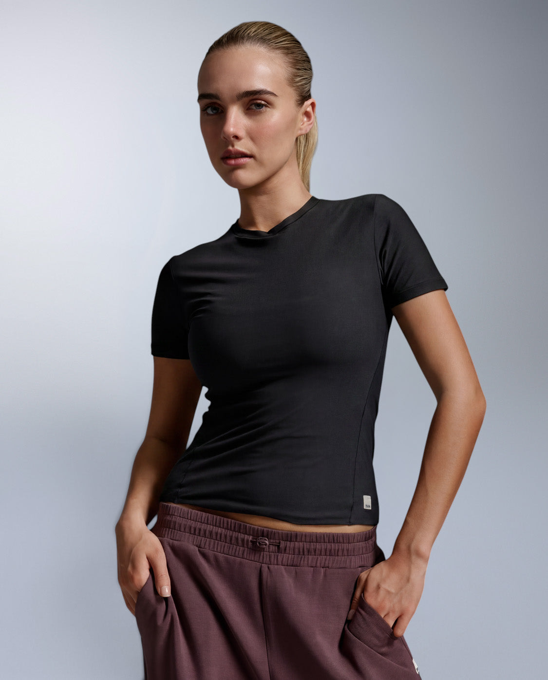 Wonderluxe Fitted Tee, Black/Black